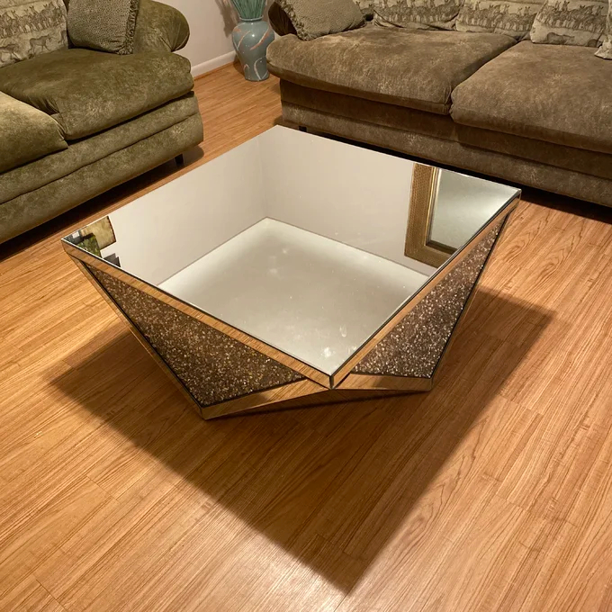 【Furniture】Mcphearson Solid Coffee Table