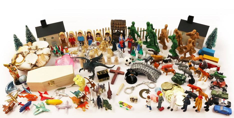 PlayTherapySupply Sand Tray Play Therapy Premium Starter Kit