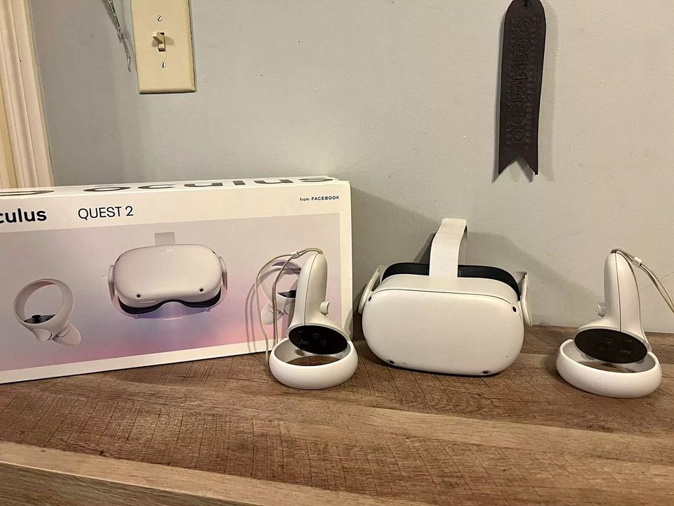 Oculus quest two with battery strap.