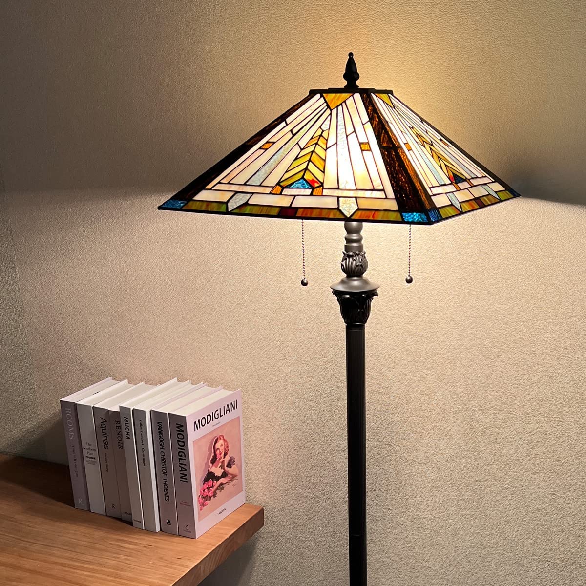 Cotoss Tiffany floor lamp, stained glass lampshade